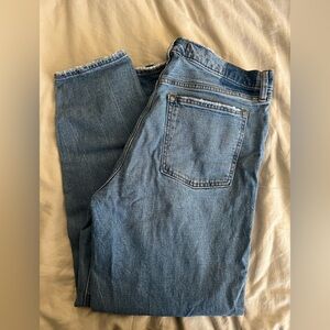 Abercrombie & Fitch, The Mom, High Rise Jeans - Medium Wash, Size 32/14L